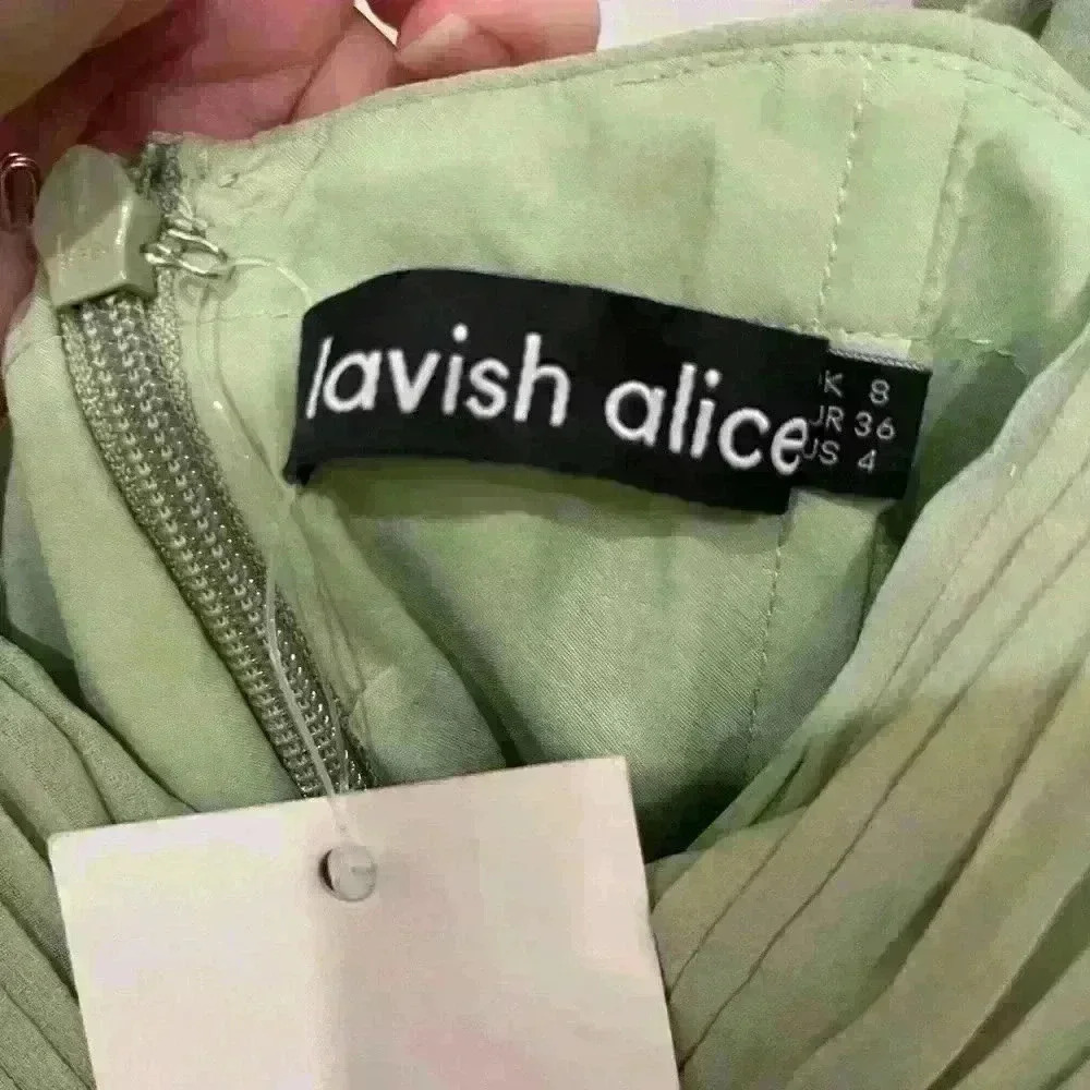 Lavish Alice Dress NWT dress formal wedding cocktail new size 4 - Picture 6 of 11